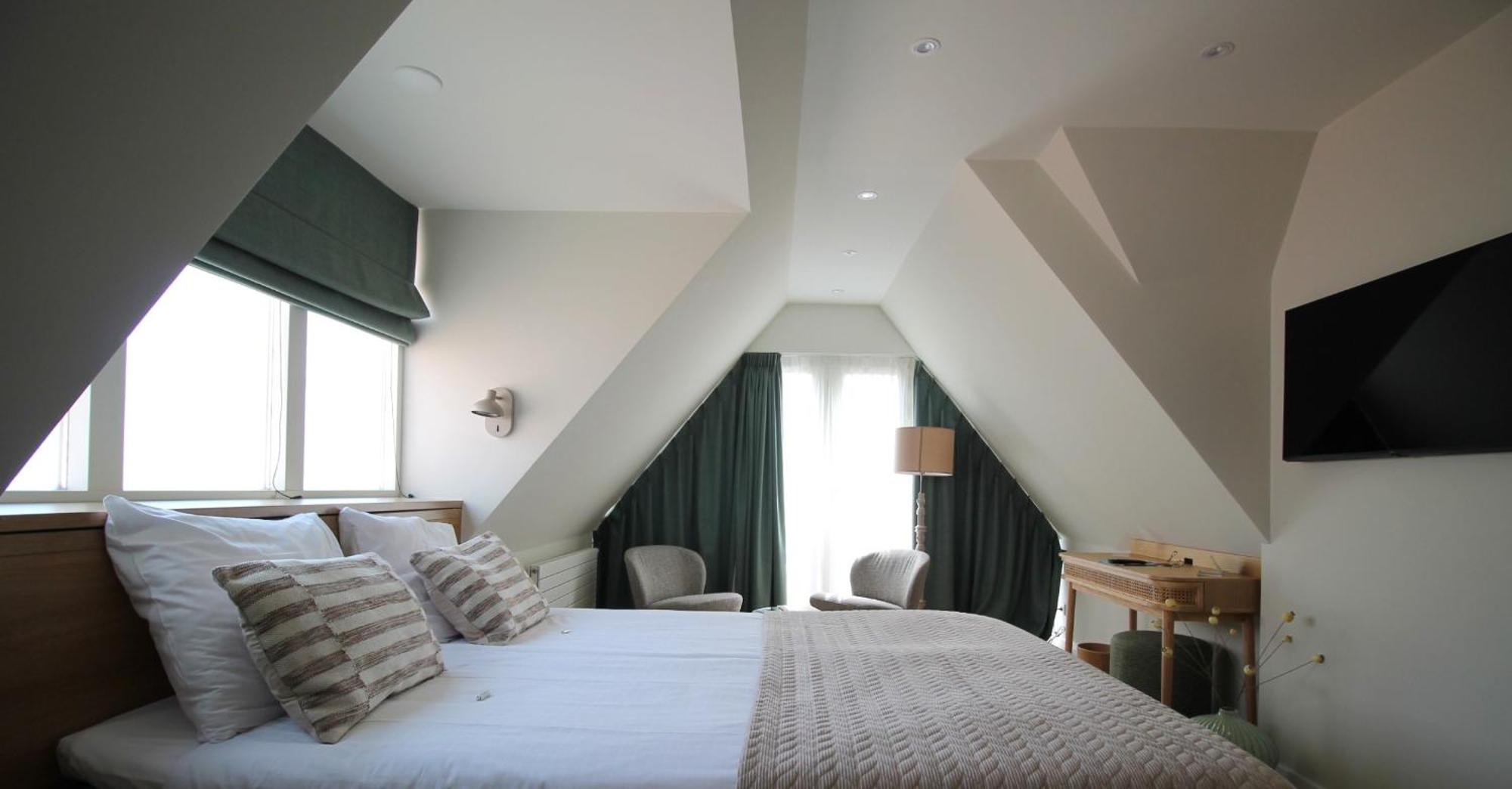 Hotel Meyer Bergen aan Zee Exterior photo