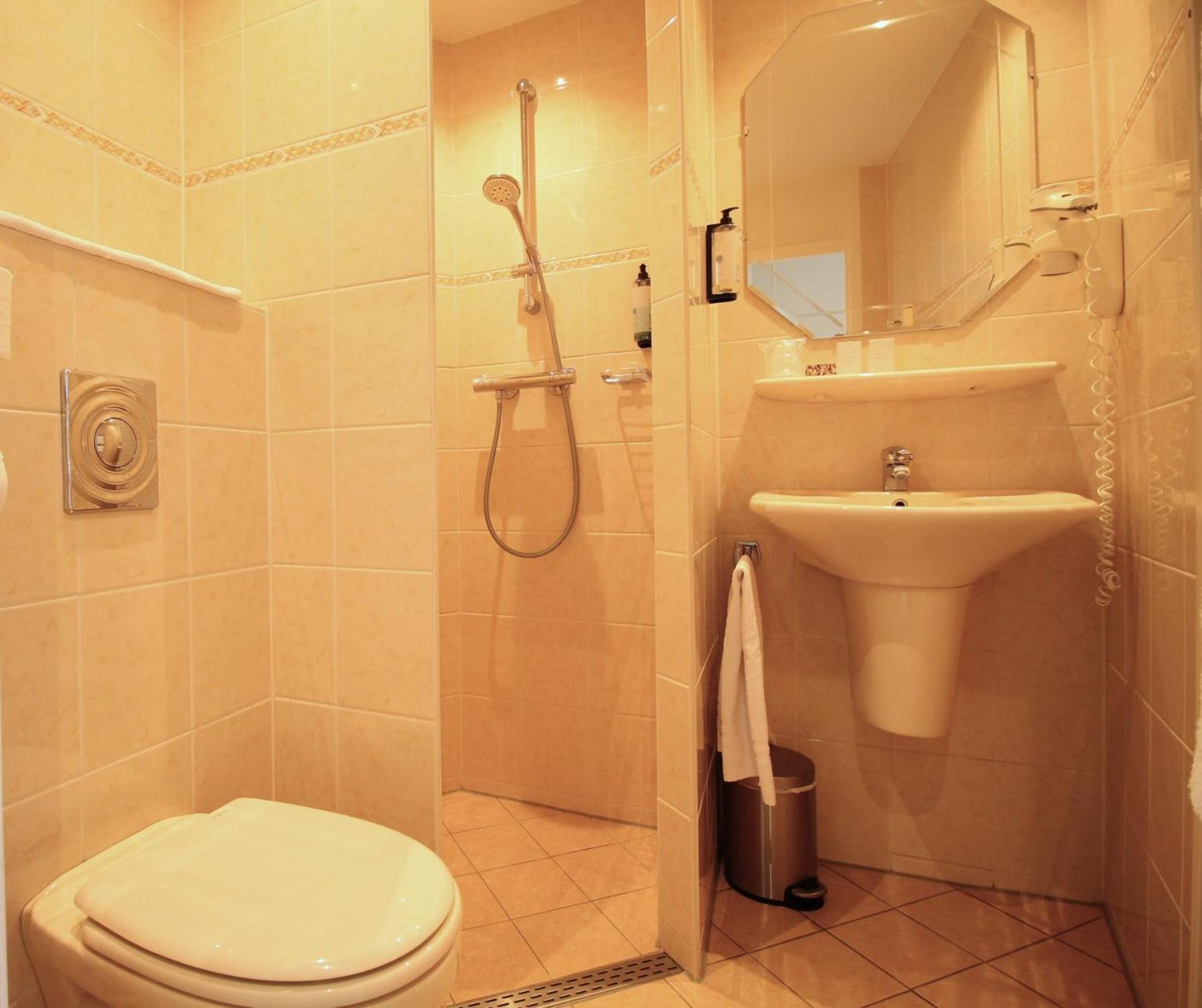 Hotel Meyer Bergen aan Zee Room photo