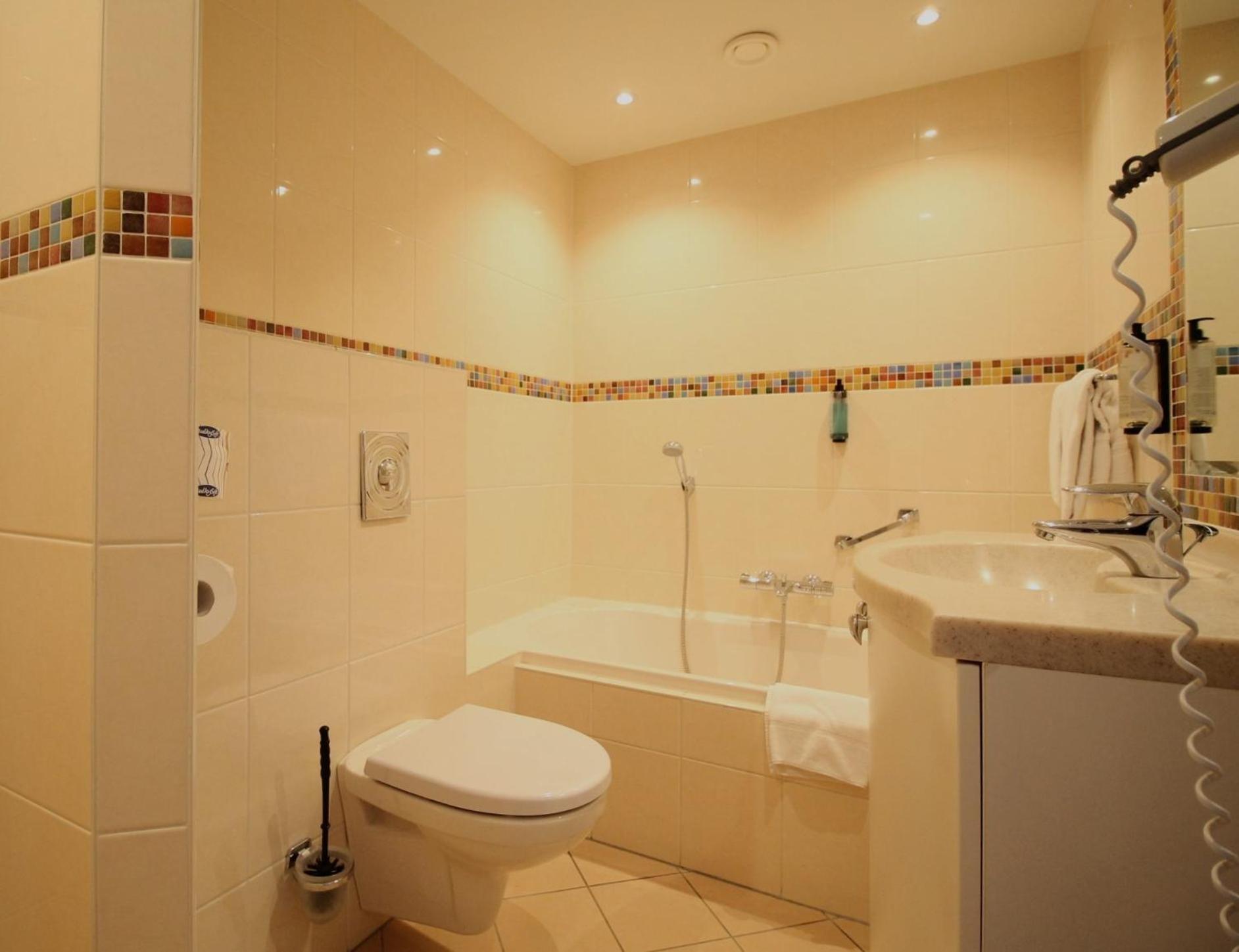 Hotel Meyer Bergen aan Zee Room photo