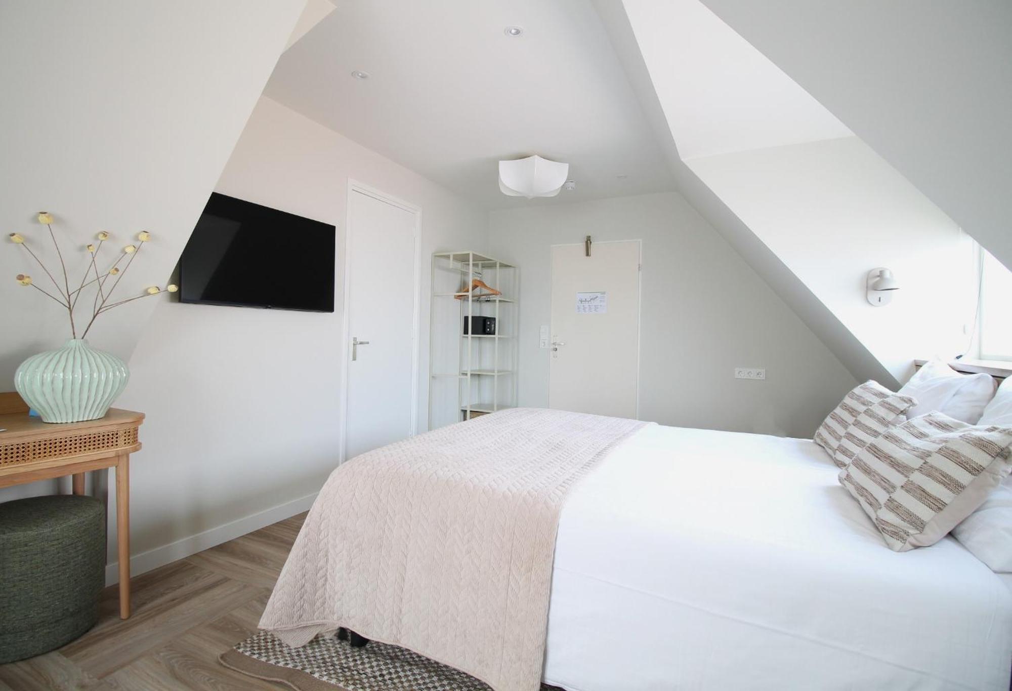 Hotel Meyer Bergen aan Zee Room photo
